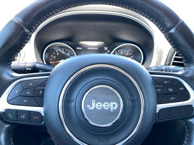 Used 2019 Jeep Compass Limited AWD/4WD image 14