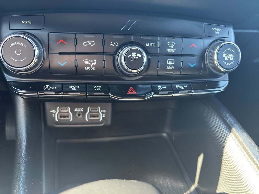 Used 2021 Dodge Durango GT image 17