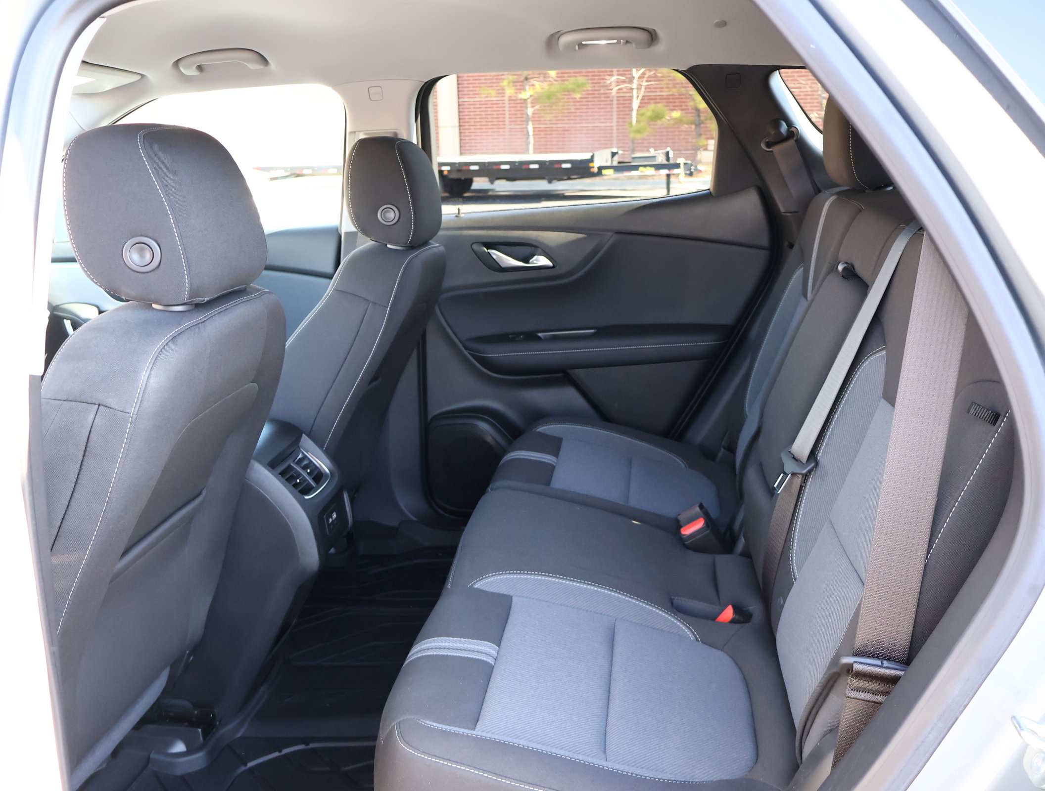 Certified 2023 Chevrolet Blazer LT w/ Convenience Package image 21