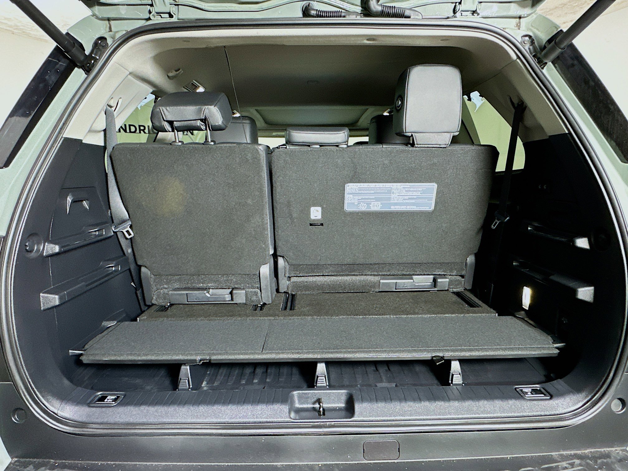 Used 2024 Toyota Sequoia Limited image 31