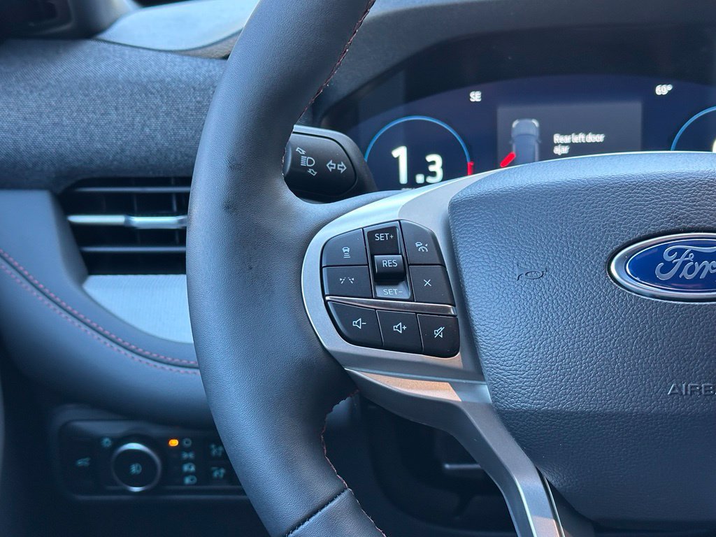 New 2027 Ford Explorer Active w/ Active Comfort Package AWD/4WD image 9