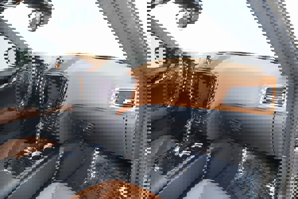 Used 2022 Maserati Ghibli Modena image 51