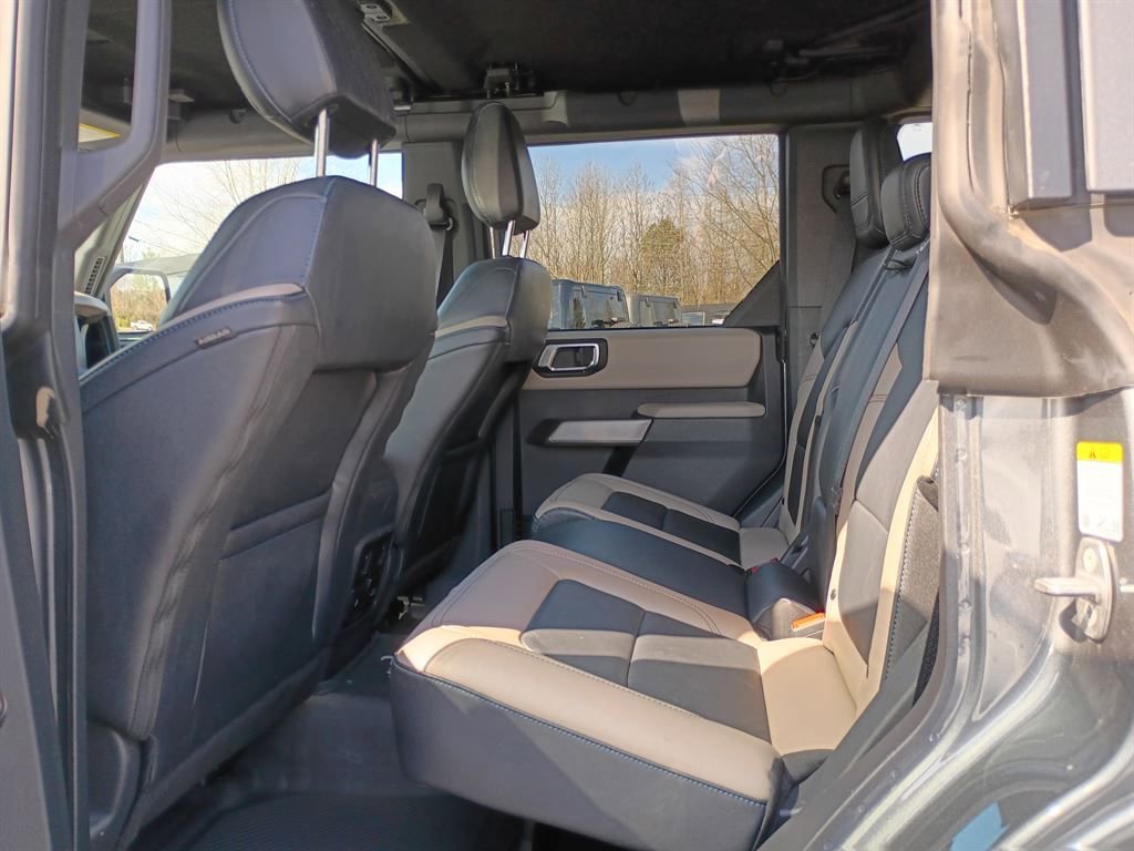 Used 2022 Ford Bronco Wildtrak AWD/4WD image 7