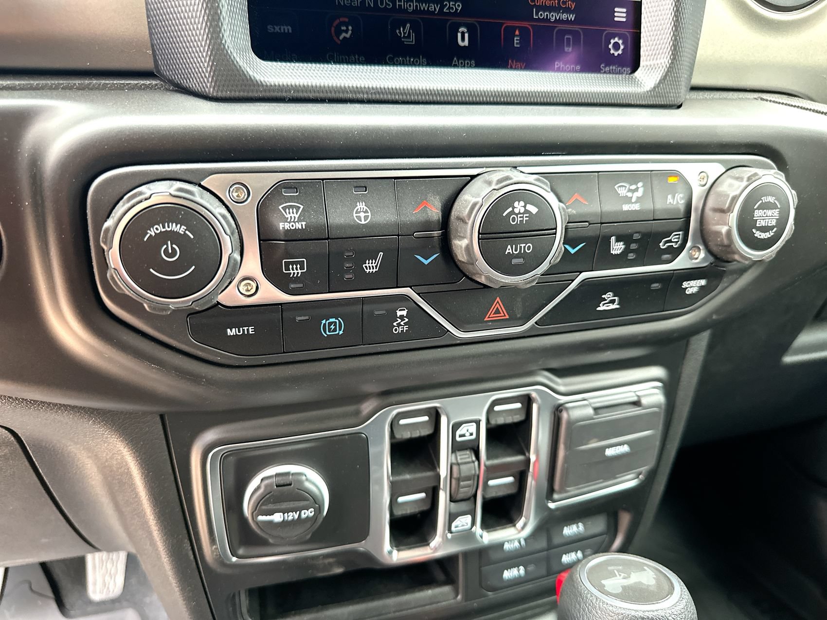 New 2023 Jeep Wrangler Unlimited w/ Sun & Screen Package AWD/4WD image 19