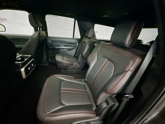 Used 2024 Ford Expedition Limited image 26