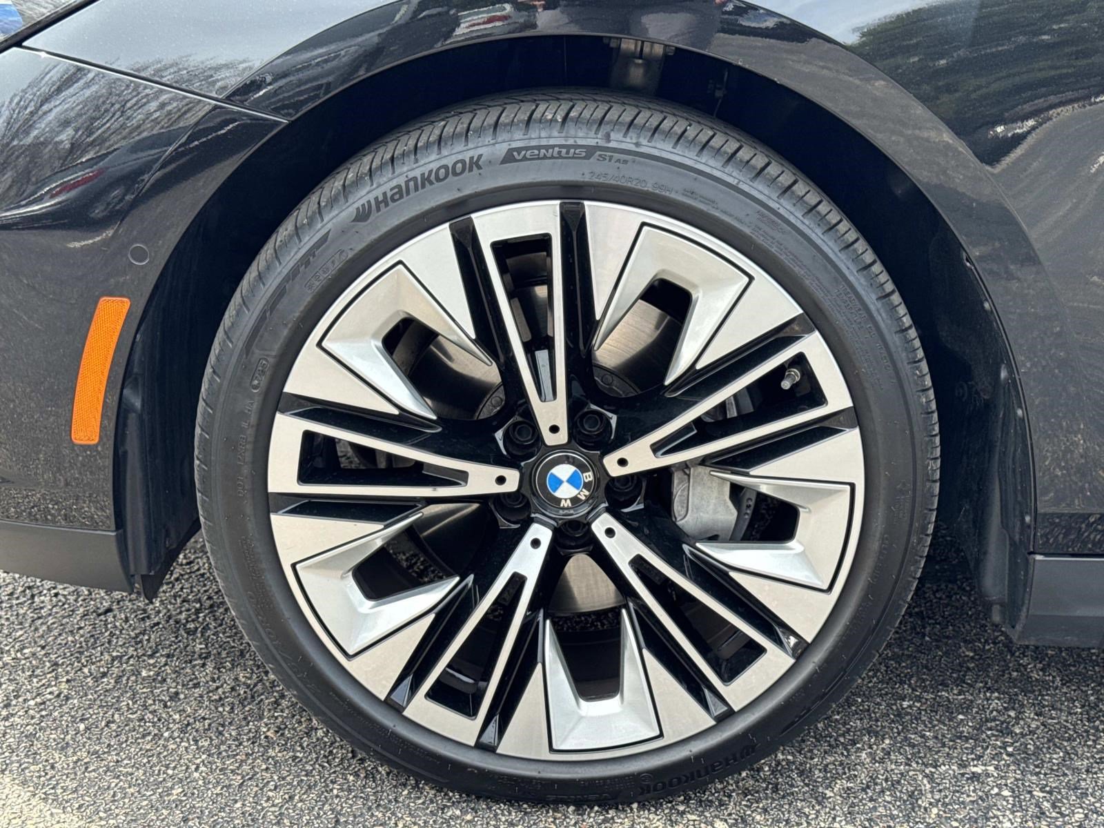 Used 2026 BMW 540i xDrive image 9