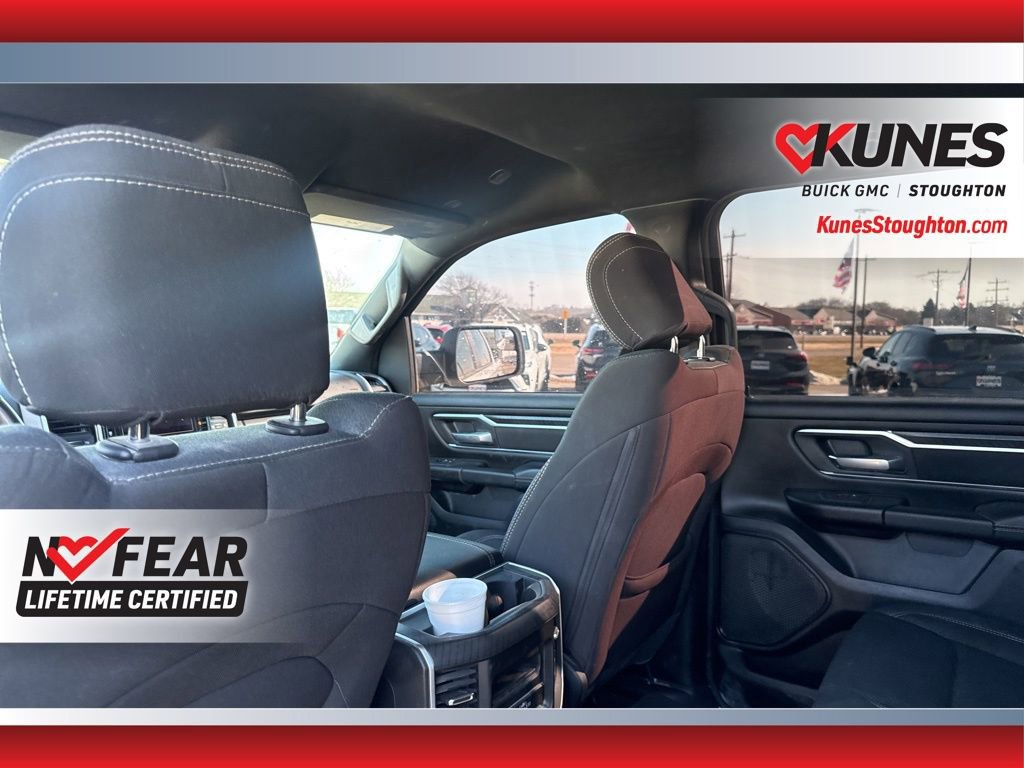 Used 2025 RAM 1500 Big Horn AWD/4WD image 38