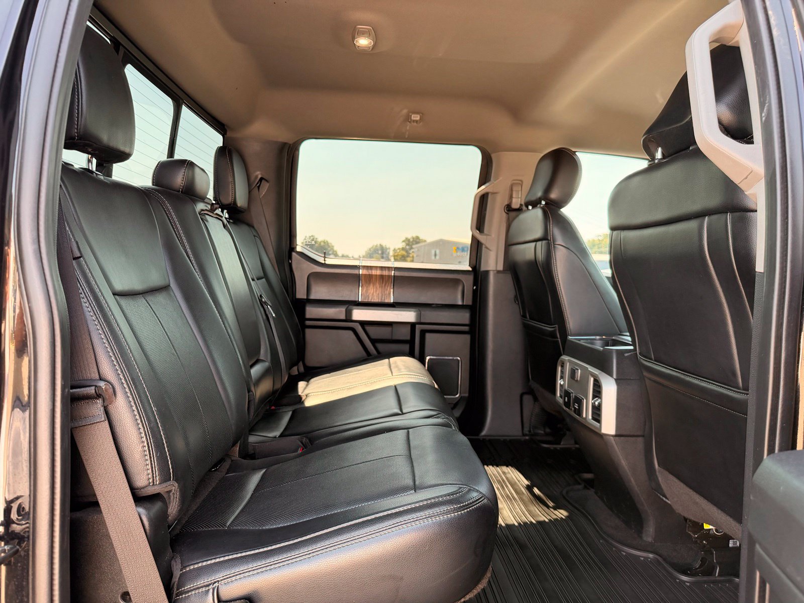 Used 2019 Ford F150 Lariat AWD/4WD image 23