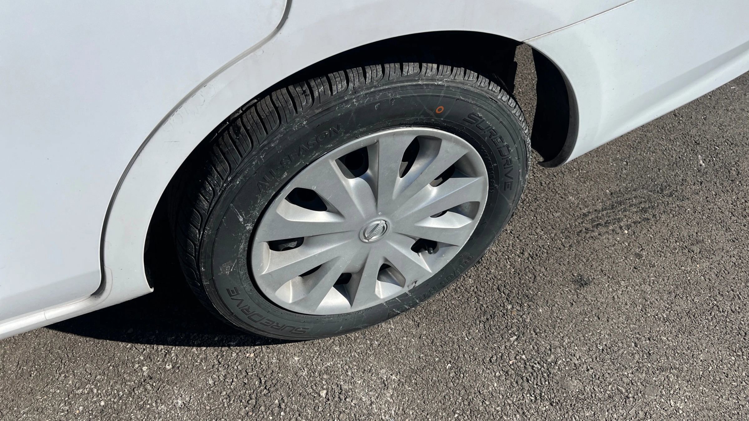 Used 2019 Nissan Versa SV image 13