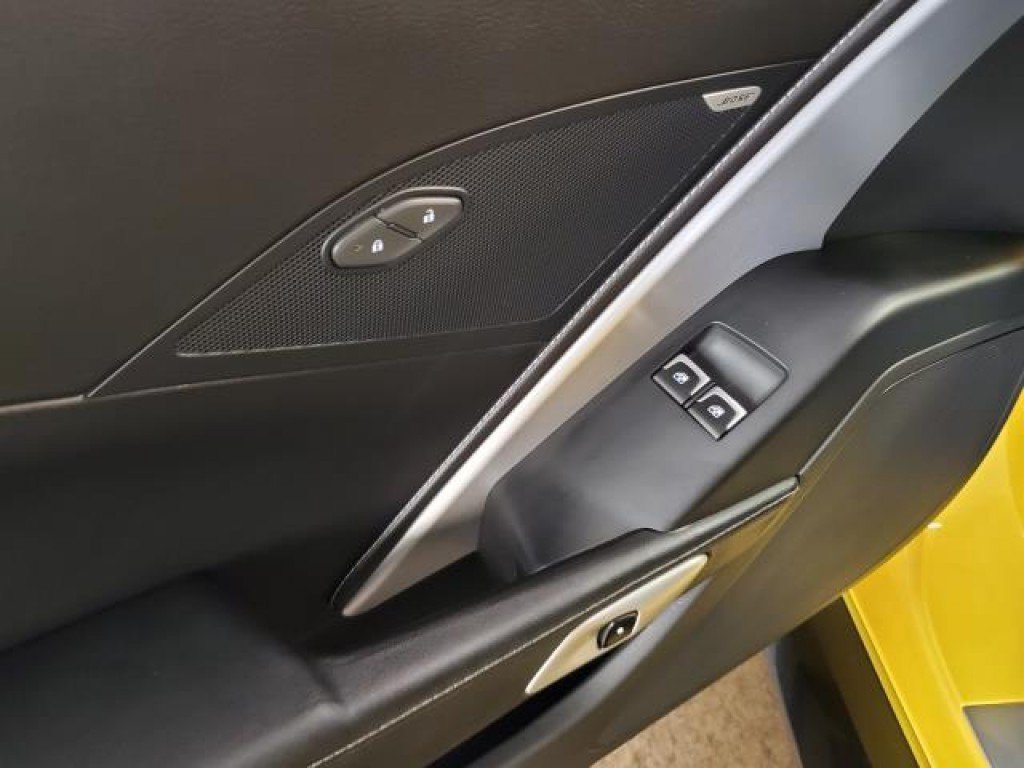 Used 2016 Chevrolet Corvette Z06 RWD image 12
