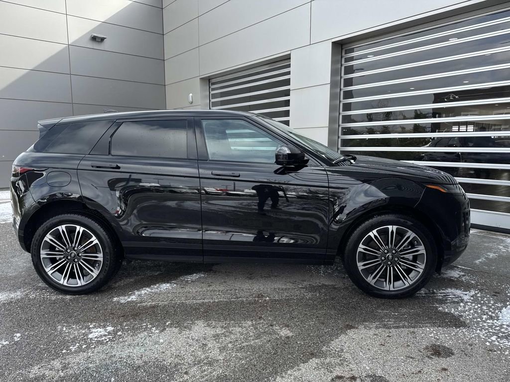 Certified 2025 Land Rover Range Rover Evoque S image 8