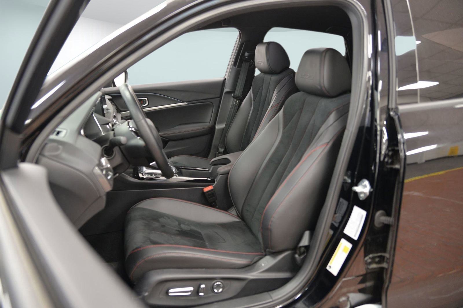 Used 2025 Acura Integra Type S image 5