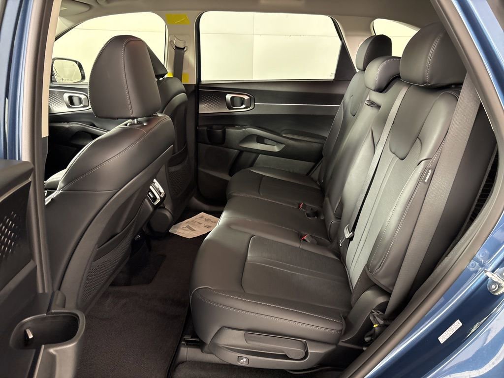 New 2026 Kia Sorento EX image 30