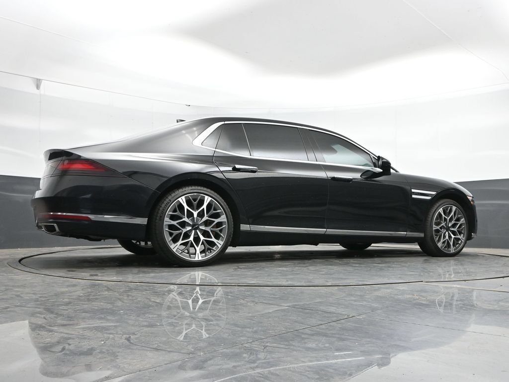 Used 2023 Genesis G90 3.5T AWD/4WD image 42