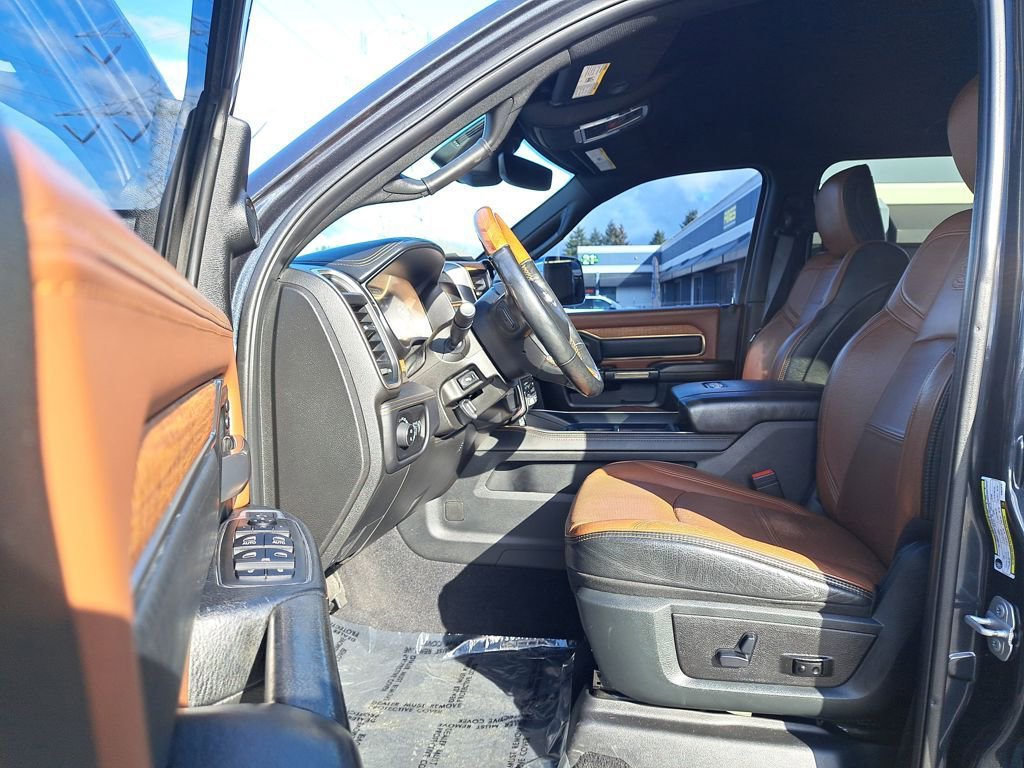 Used 2019 RAM 3500 Limited image 11