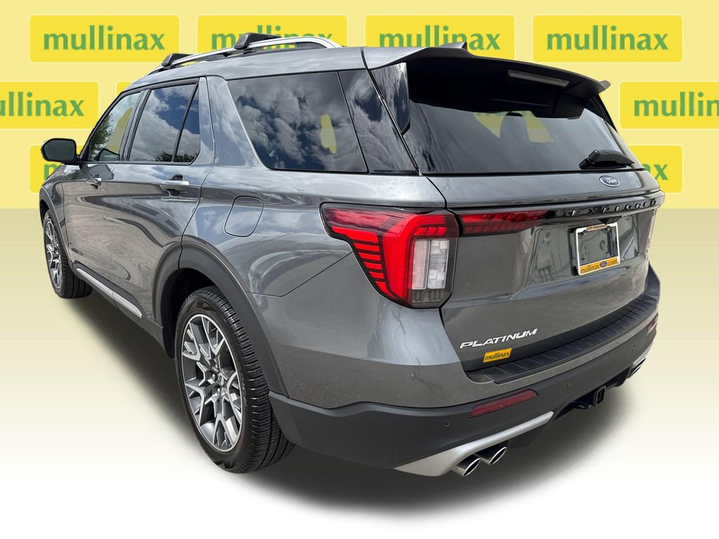 Used 2025 Ford Explorer Platinum w/ Ultimate Package image 10