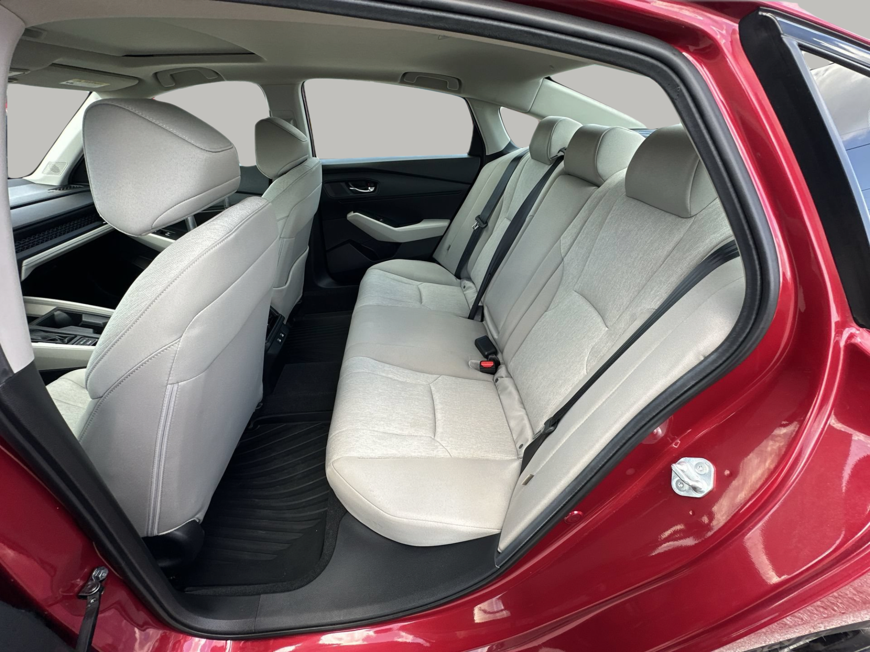 Used 2025 Honda Accord SE image 24