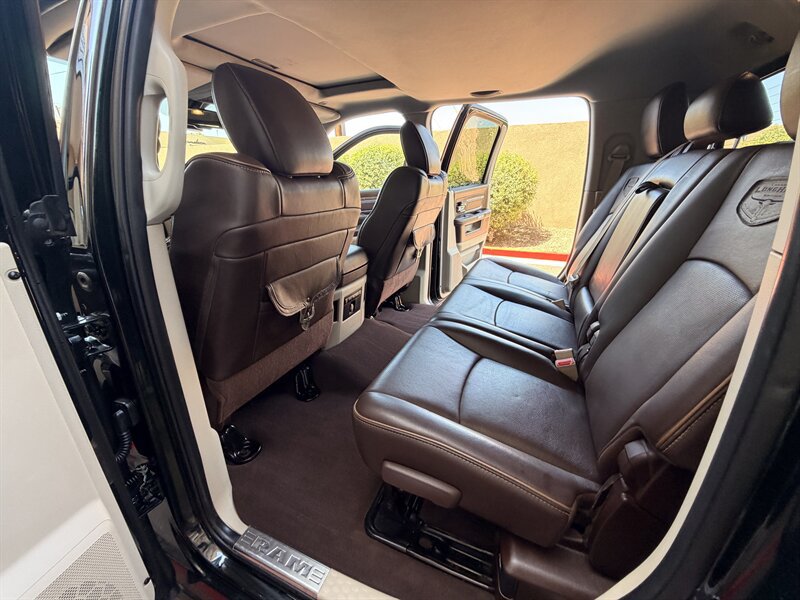 Used 2018 RAM 3500 Laramie Longhorn AWD/4WD image 38