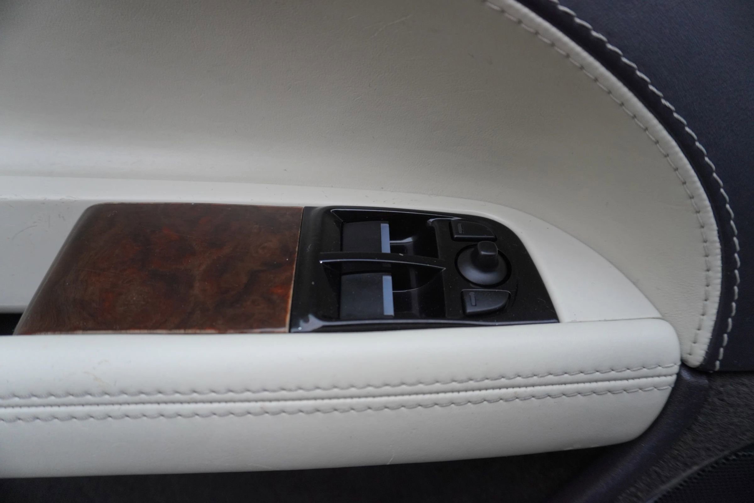 Used 2012 Jaguar XKR R image 24