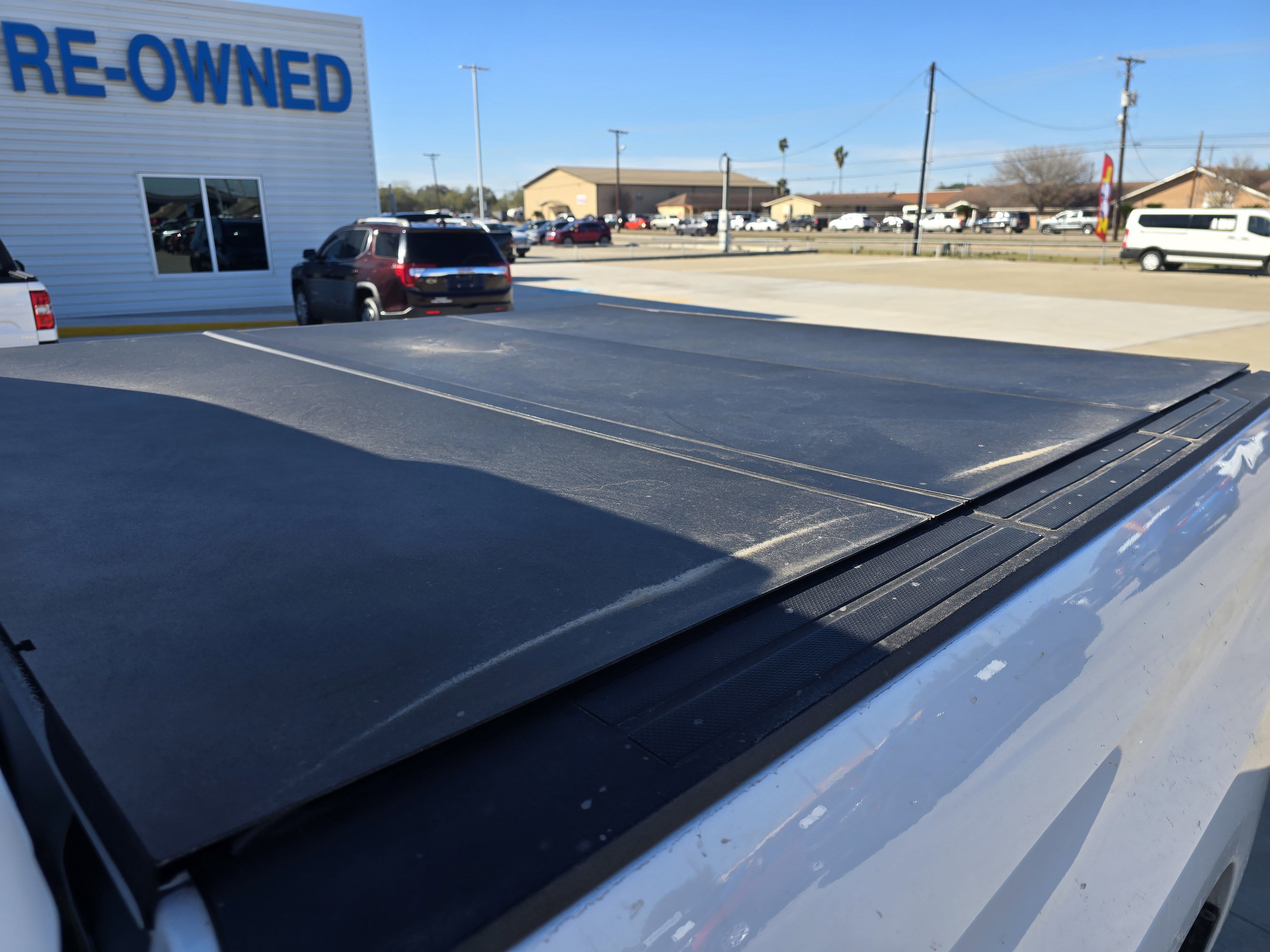 Used 2020 Toyota Tundra SR5 w/ SR5 Upgrade Package image 8