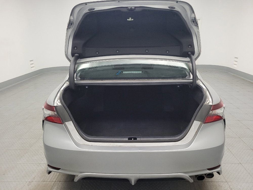 Used 2022 Toyota Camry SE FWD image 29
