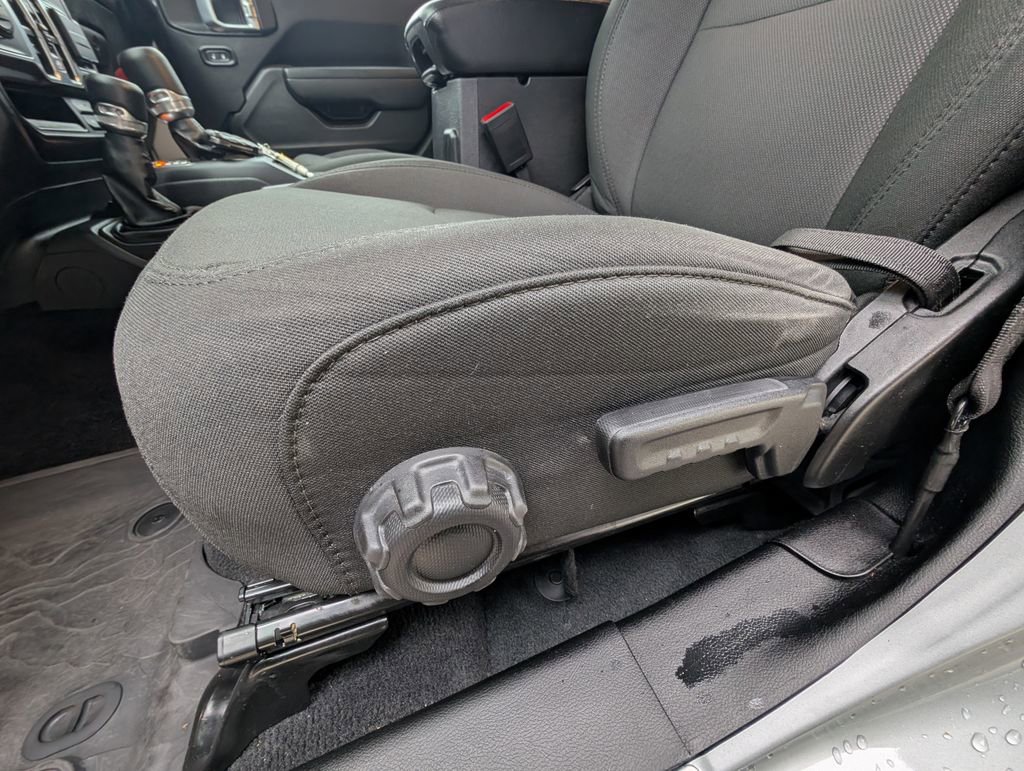 Used 2022 Jeep Wrangler Unlimited Willys image 16