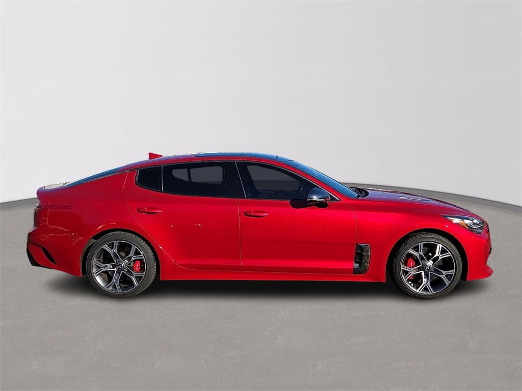 Used 2018 Kia Stinger GT2 image 7