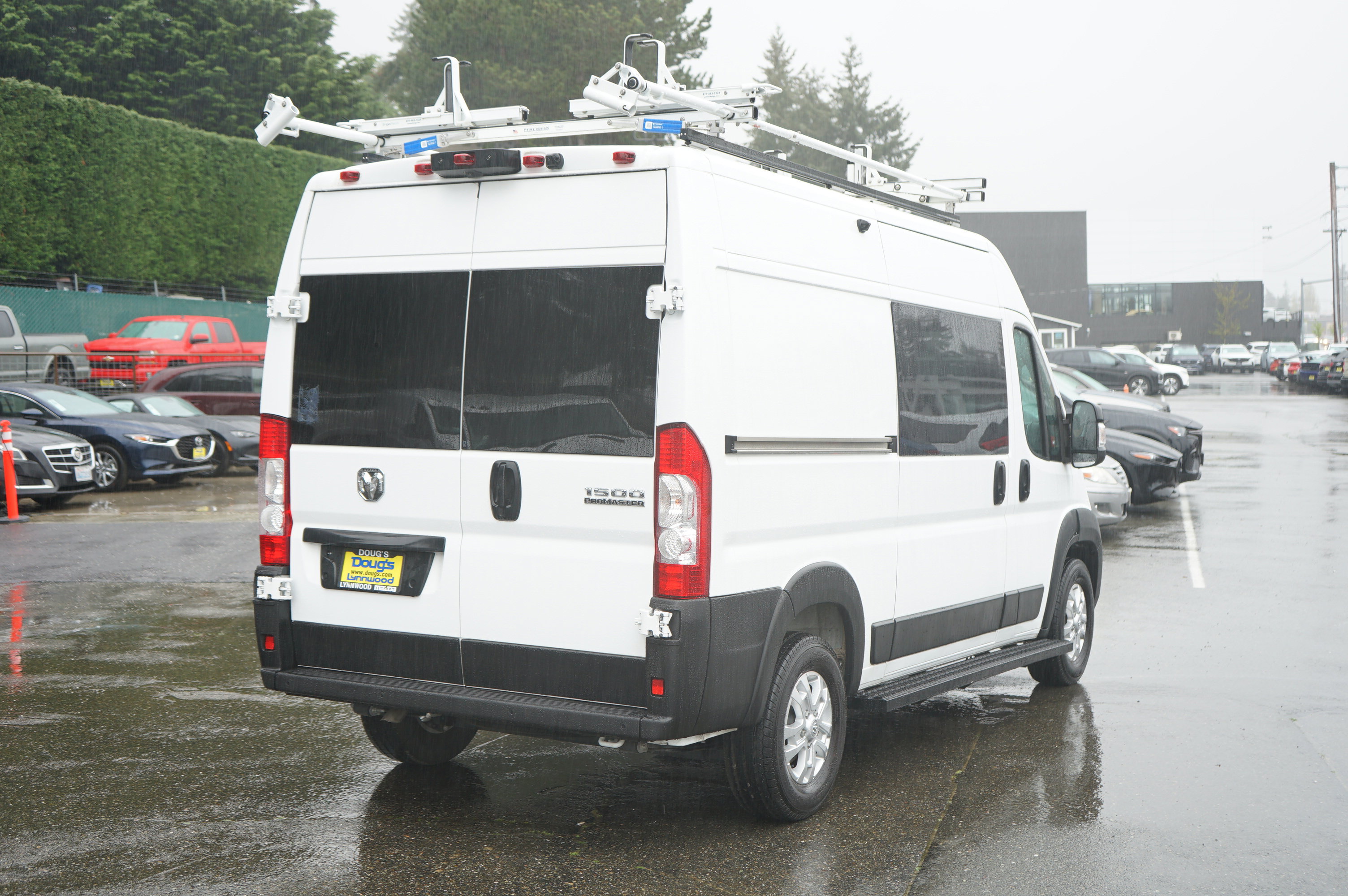 Used 2024 RAM ProMaster 1500 w/ Quick Order Package 22G SLT FWD image 3