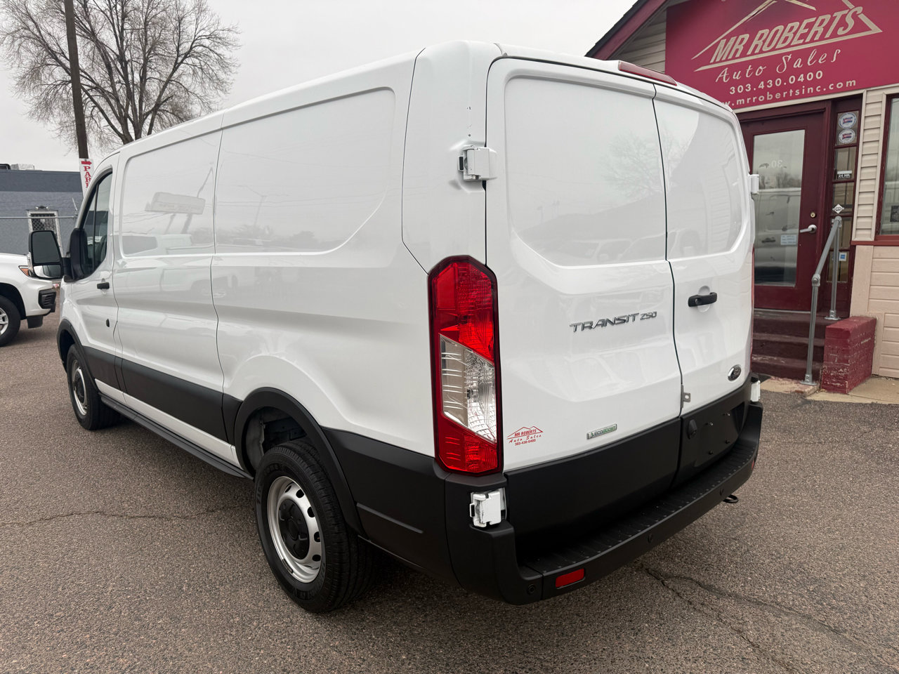 Used 2021 Ford Transit 250 Low Roof image 7