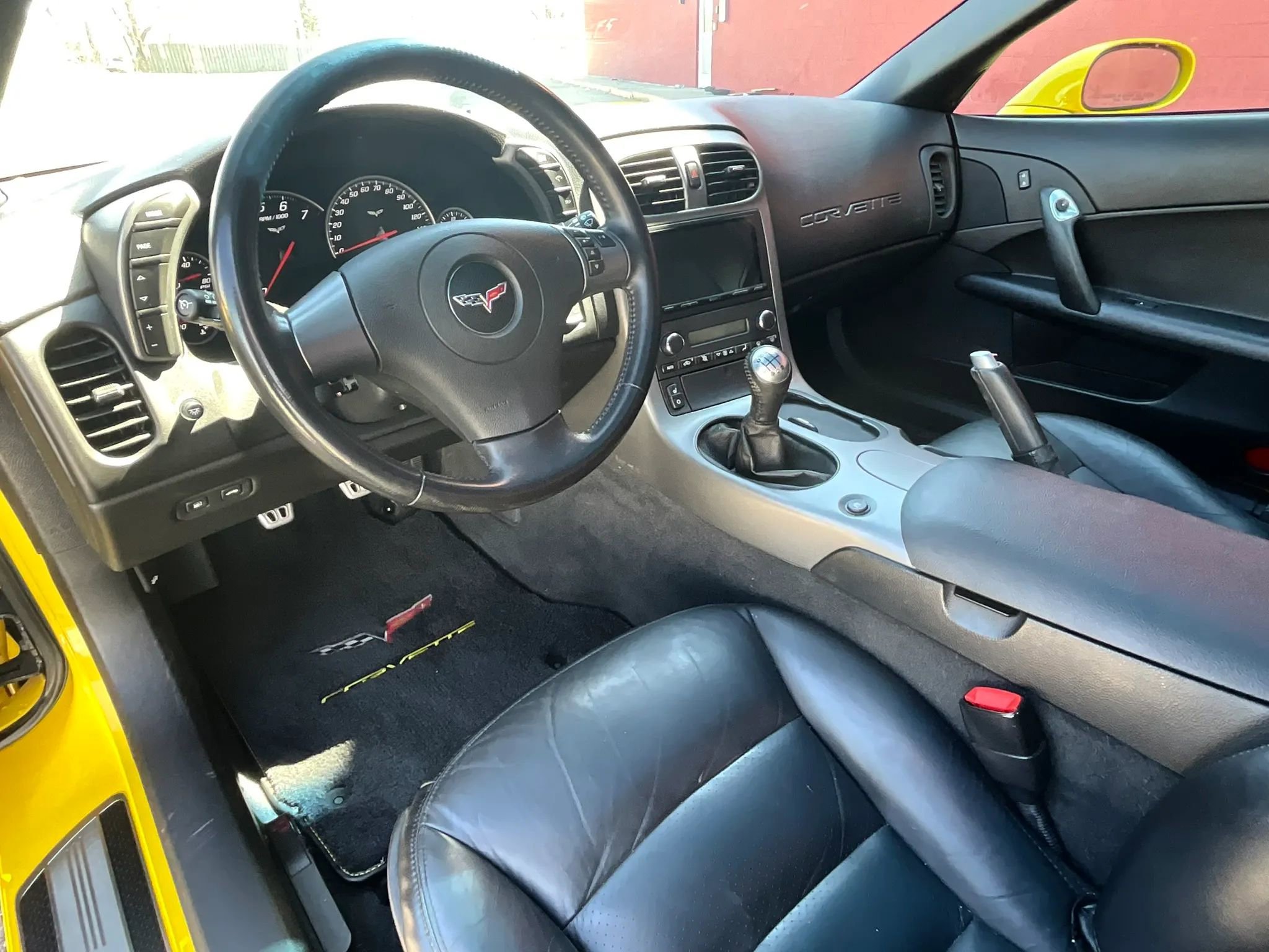 Used 2007 Chevrolet Corvette Coupe w/ Preferred Equipment Group image 9