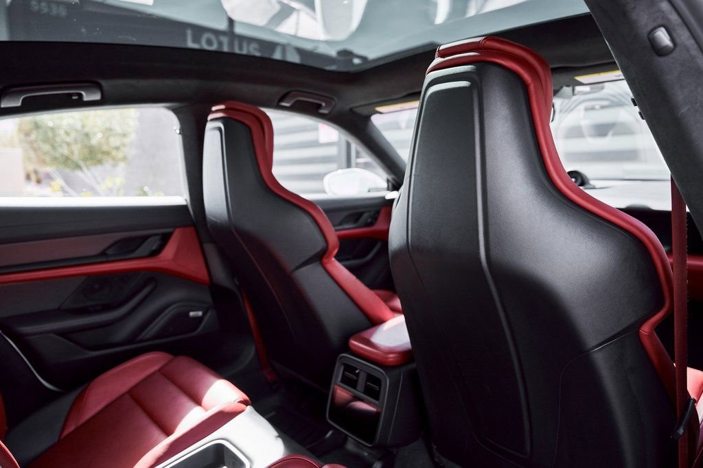 Used 2020 Porsche Taycan Turbo AWD/4WD image 40