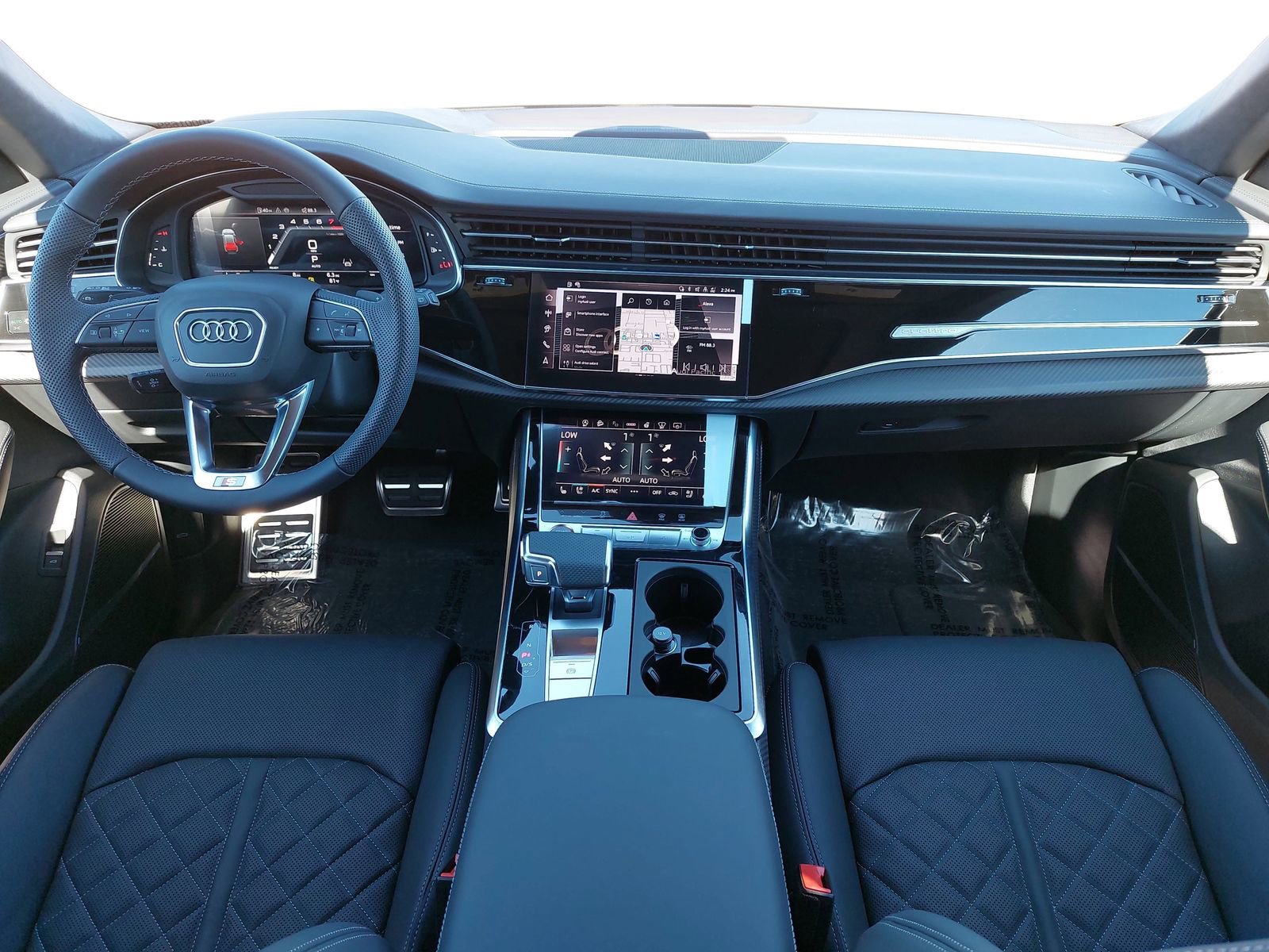 New 2026 Audi SQ8 Prestige image 9