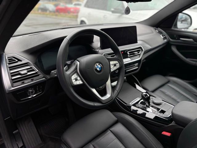 Used 2024 BMW X4 xDrive30i w/ Premium Package AWD/4WD image 17
