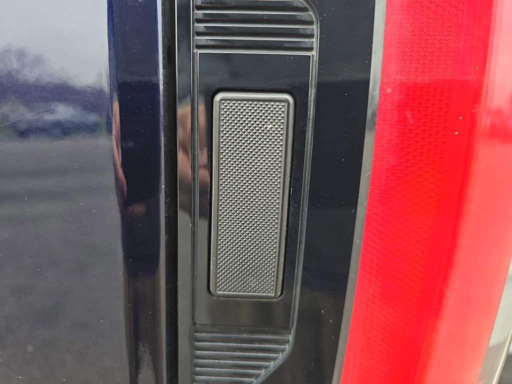 Used 2025 Toyota Tundra Limited w/ TRD Off-Road Package image 15