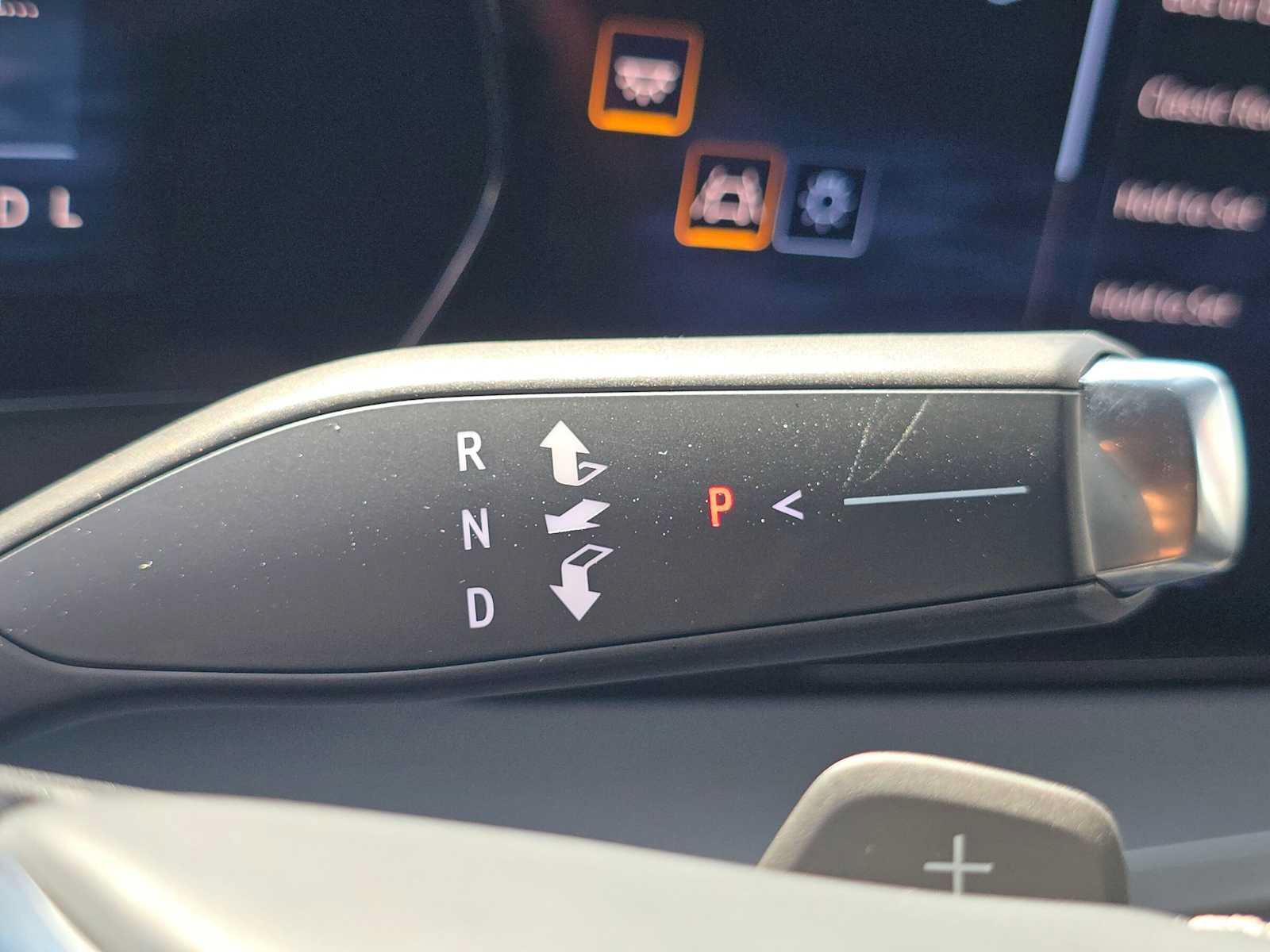 Used 2024 Chevrolet Traverse LT w/ Midnight/Sport Edition FWD image 32