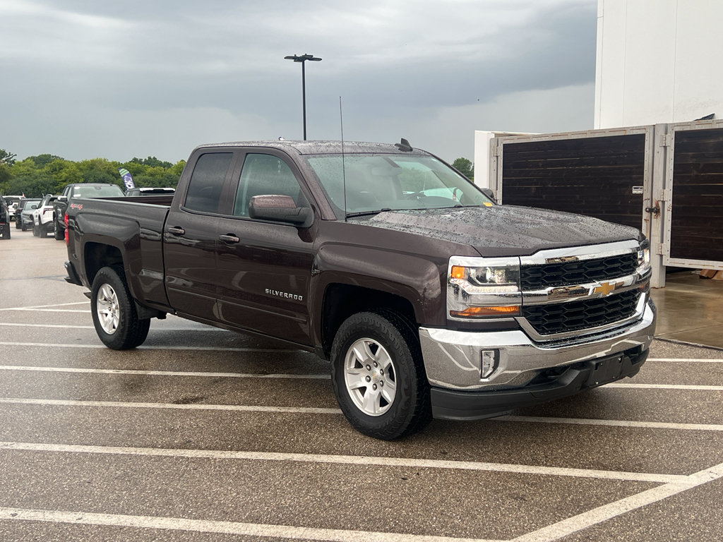 Used 2016 Chevrolet Silverado 1500 LT w/ All Star Edition AWD/4WD image 8