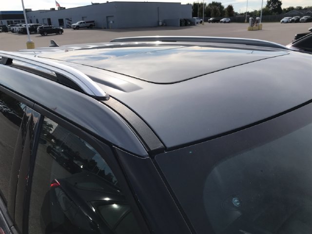 Used 2023 Ford Explorer Limited AWD/4WD image 38