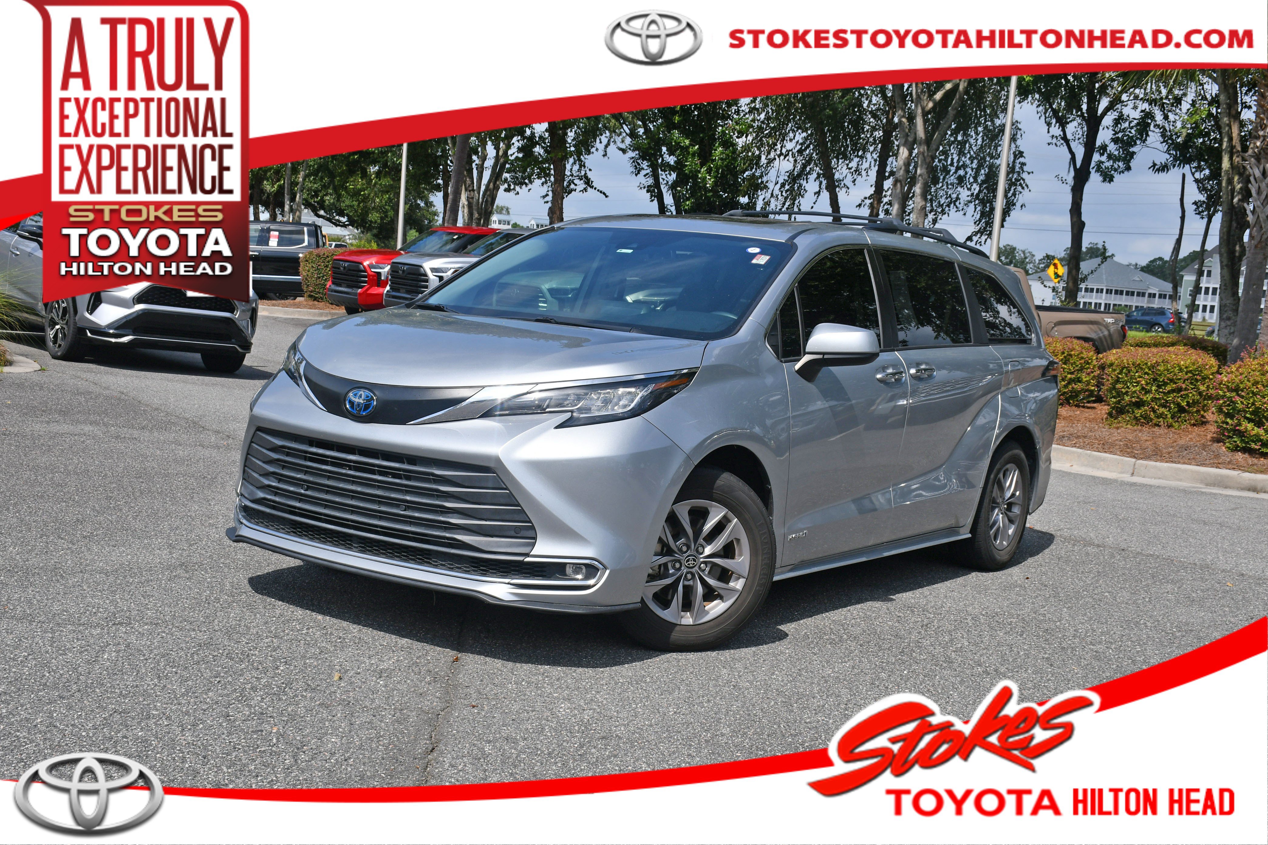 Used 2021 Toyota Sienna XLE