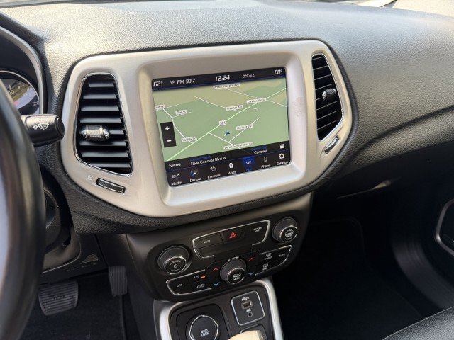 Used 2021 Jeep Compass Latitude w/ Sun and Sound Group image 12