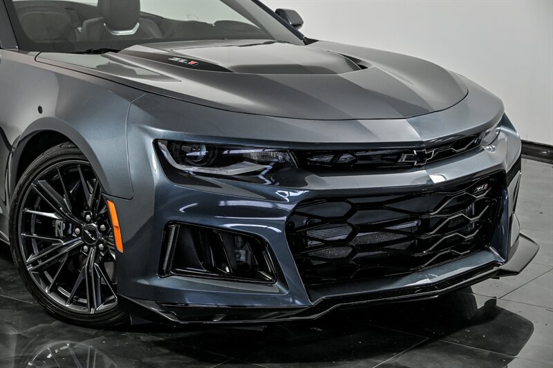 Used 2023 Chevrolet Camaro ZL1 RWD image 2