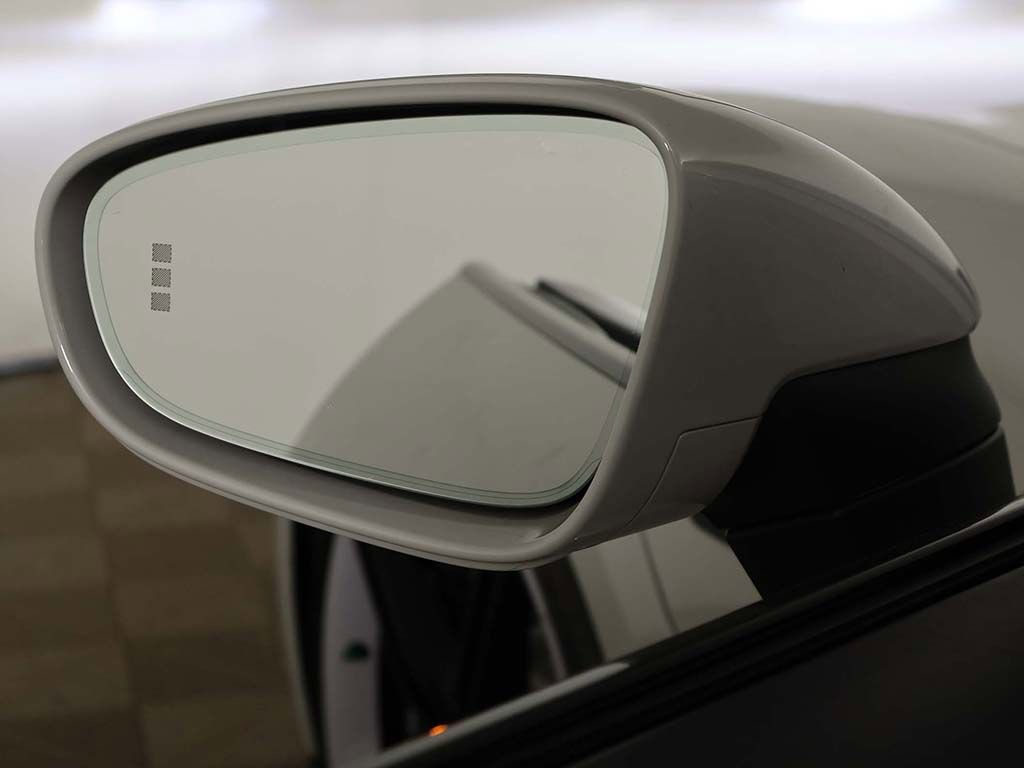 Used 2023 Porsche Taycan GTS image 36