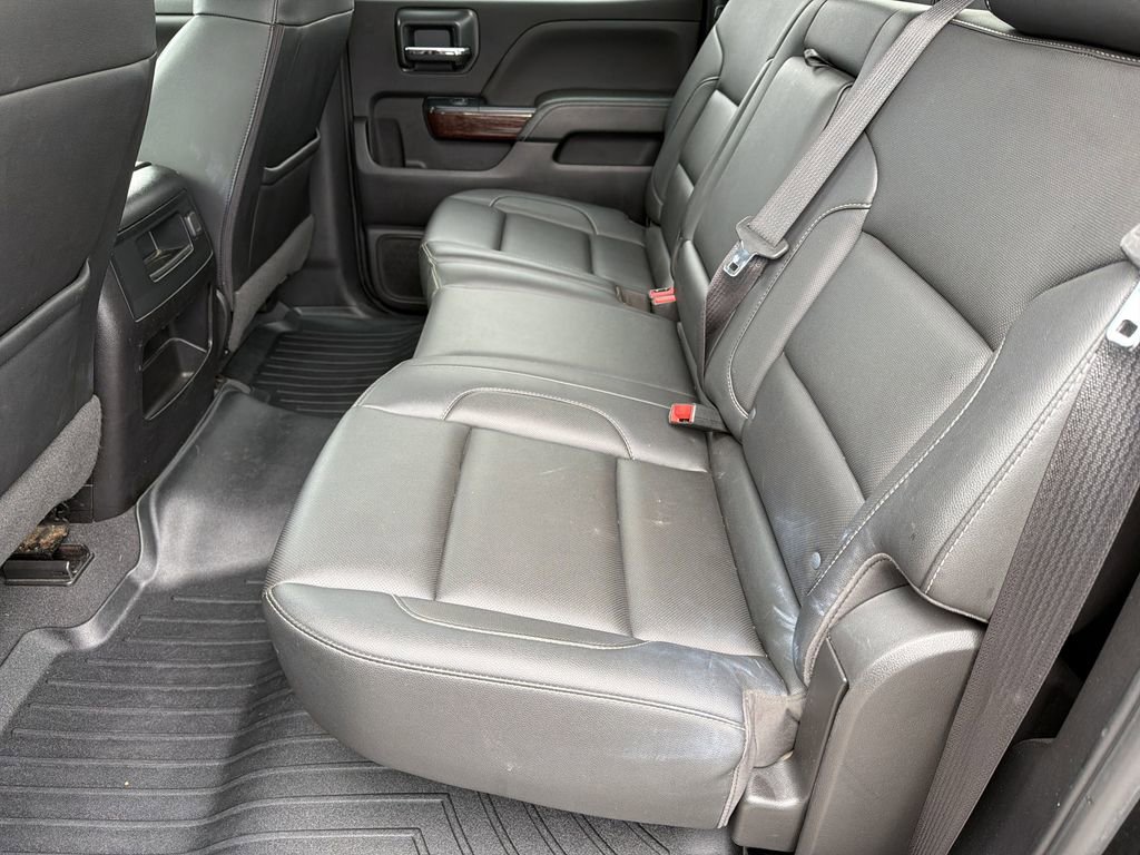 Used 2019 GMC Sierra 2500 SLT w/ Duramax Plus Package image 18