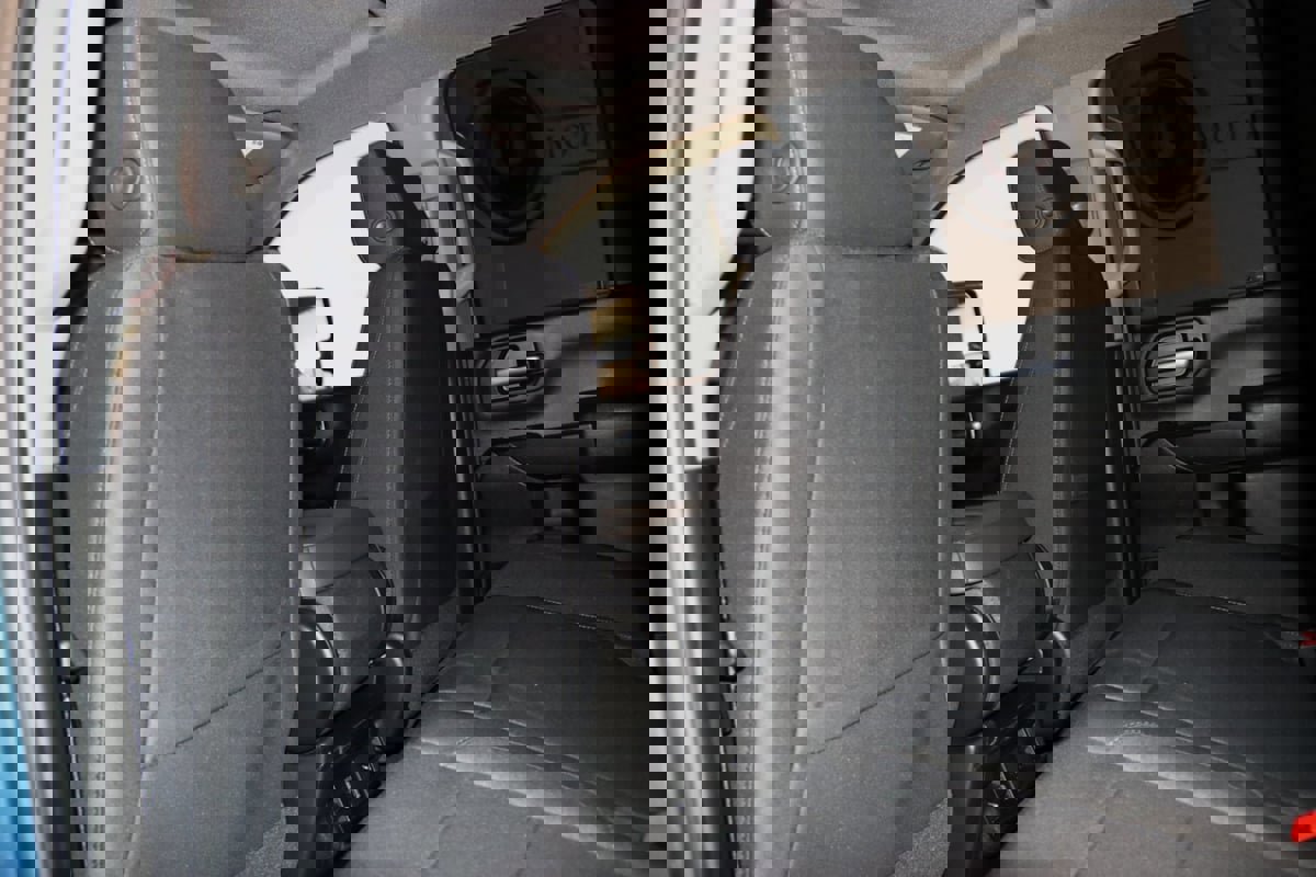 Used 2026 Chevrolet Silverado 2500 Custom w/ Custom Value Package image 53