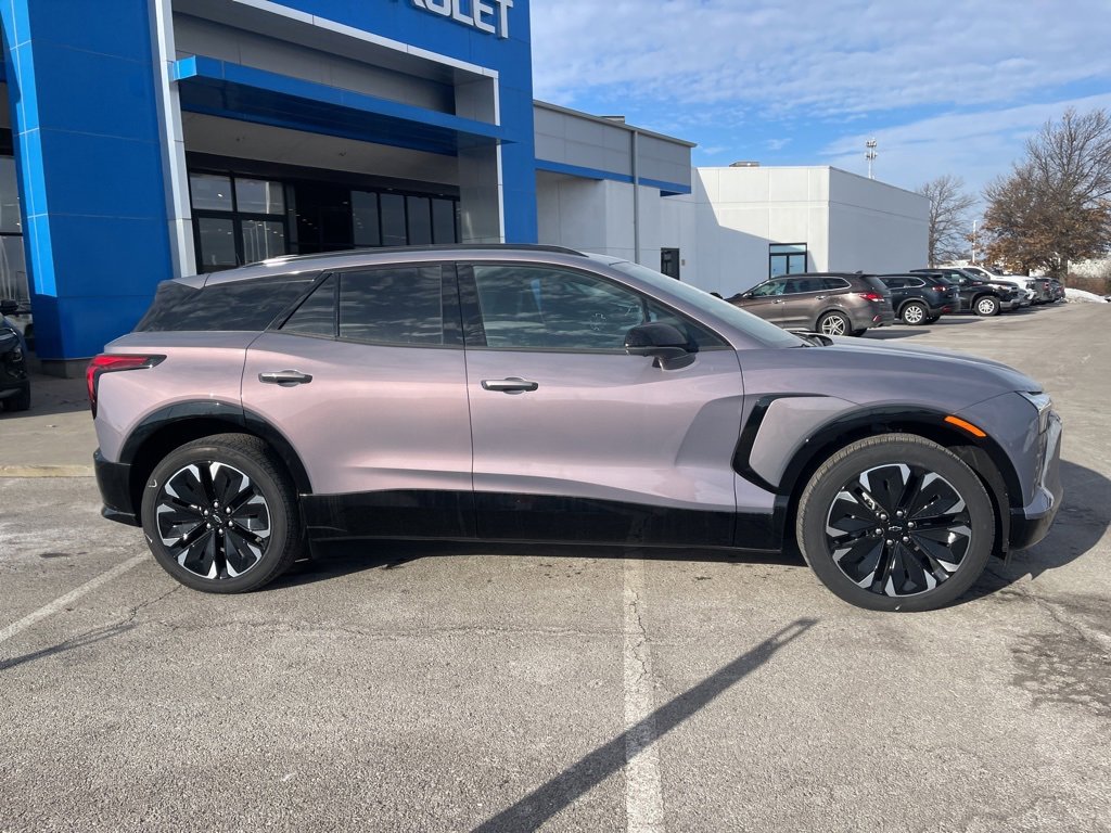 New 2024 Chevrolet Blazer EV RS image 2