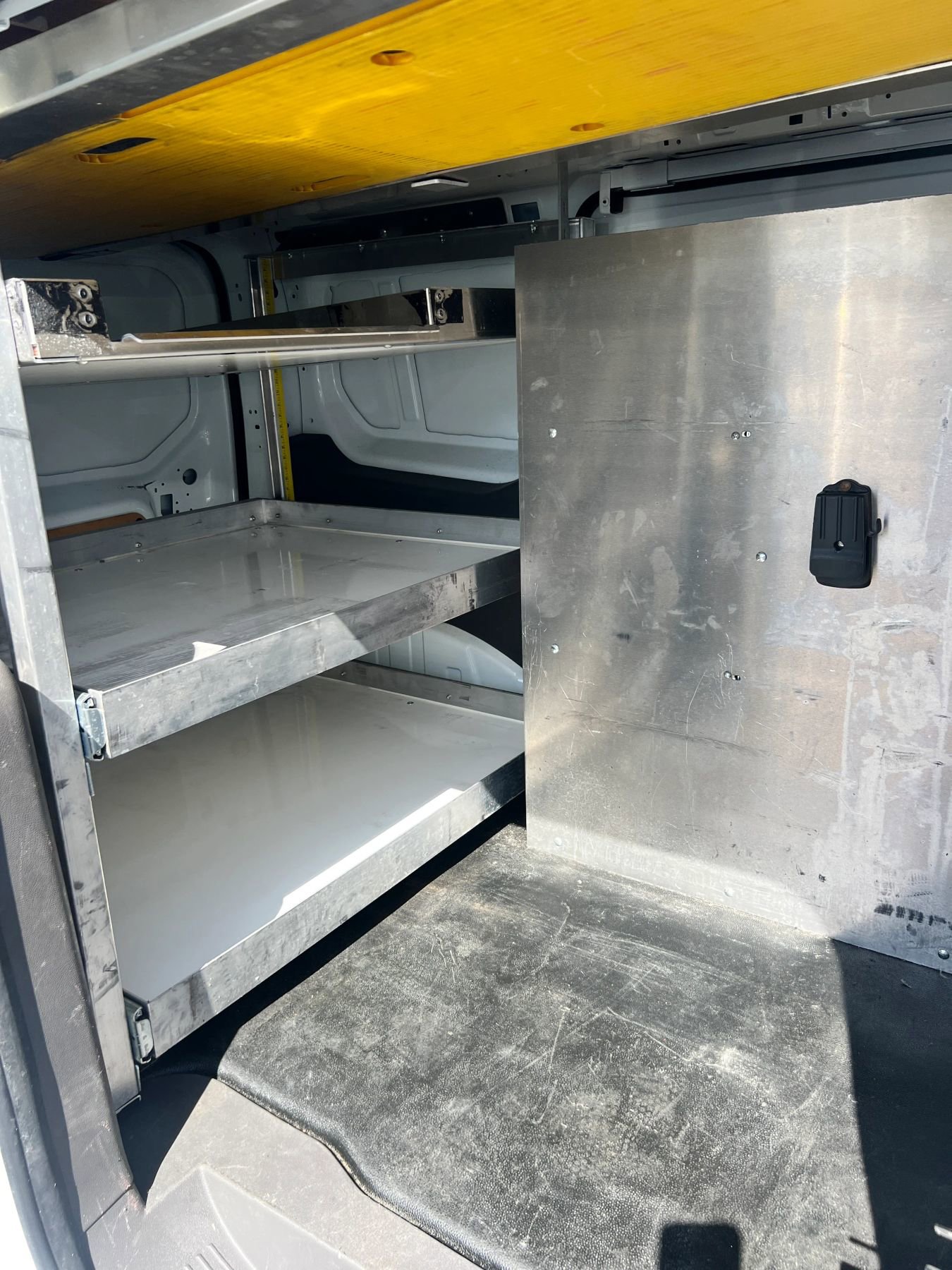 Used 2020 Ford Transit Connect XL image 18