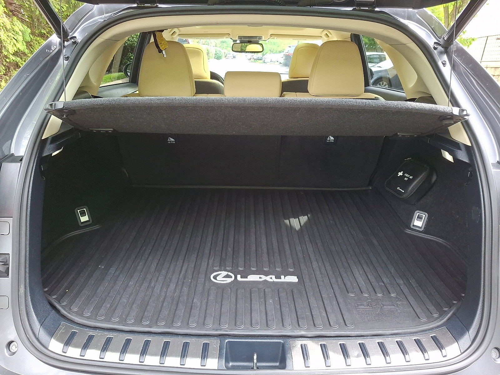 Used 2019 Lexus NX 300h AWD w/ Premium Package image 29