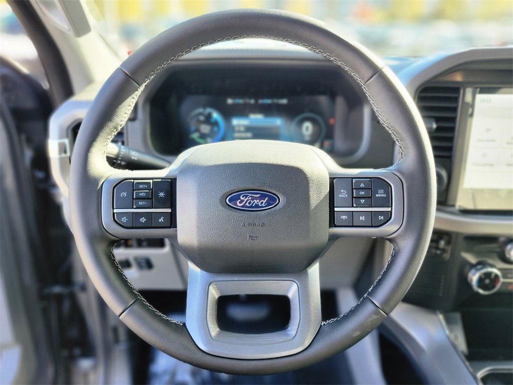 New 2025 Ford F150 Lightning XLT w/ Max Trailer Tow Package image 30