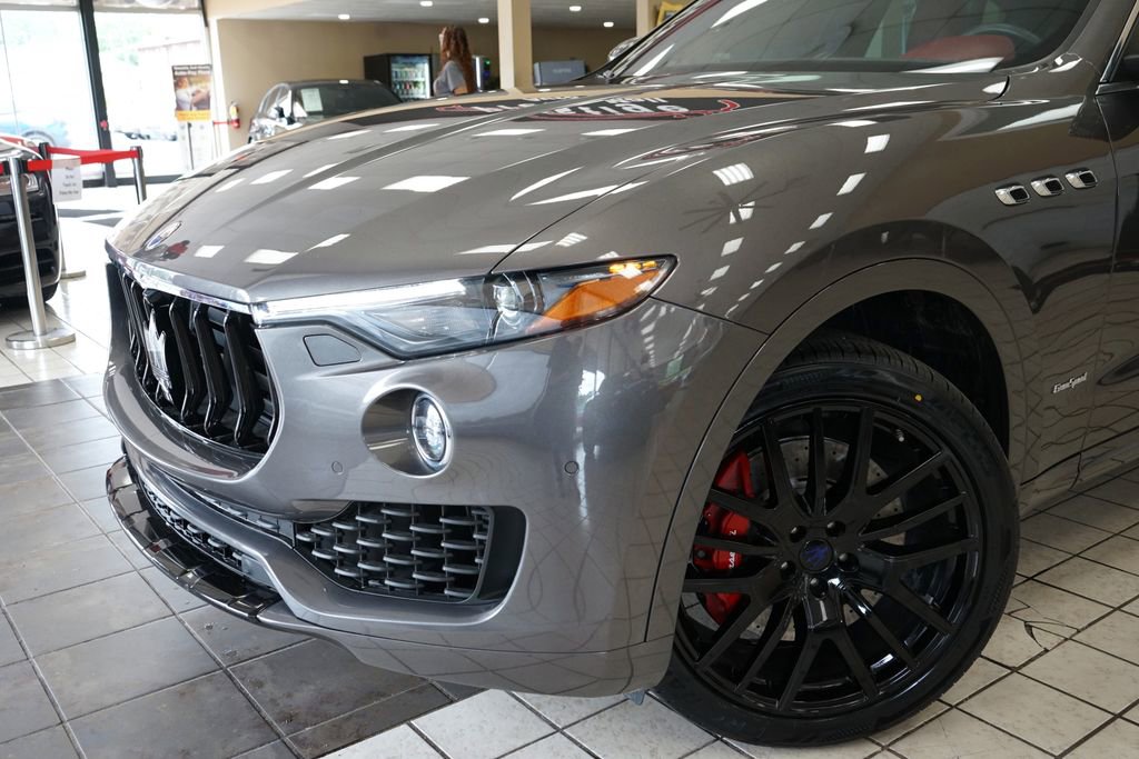 Used 2018 Maserati Levante S GranSport AWD/4WD image 22