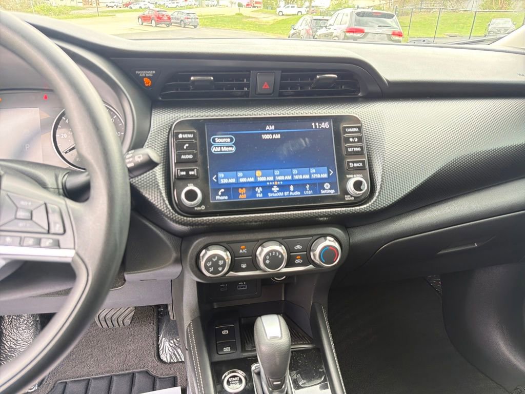 Used 2023 Nissan Kicks SV image 18