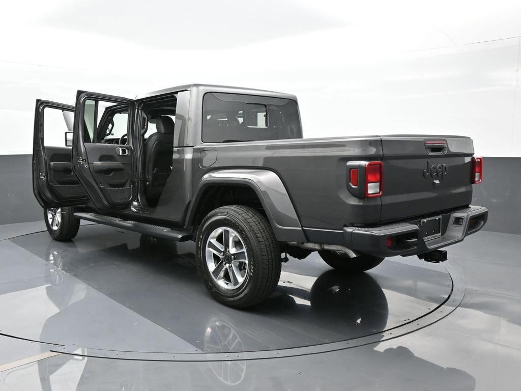 Used 2024 Jeep Gladiator Sport w/ Premium Package image 77